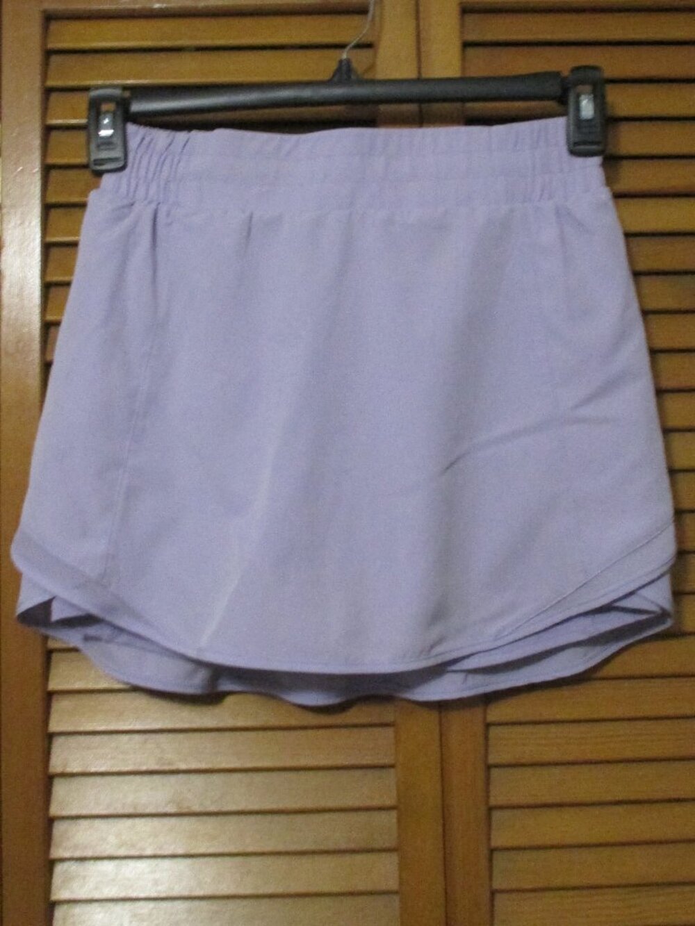 90 Degree skort lavender pull on elastic waist ruffle back like new size M